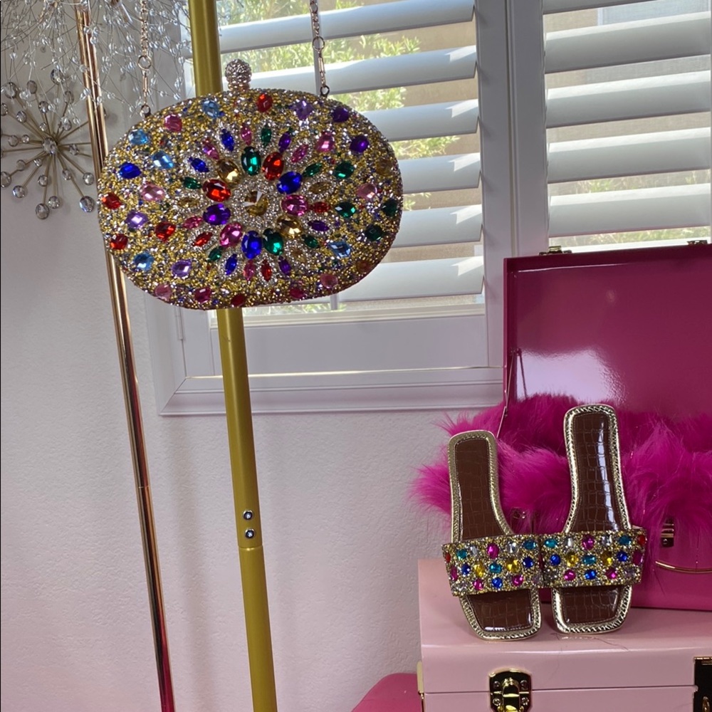 Multicolor Bejeweled Oval Clutch with Chain